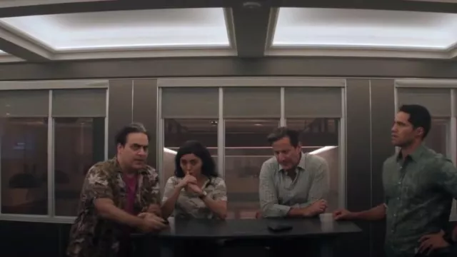 T-shirt en coton imprimé camouflage Atm Anthony Thoma Melillo porté par Lucy Tara (Yasmine Al-bustami) dans NCIS : Hawaï (S03E09)