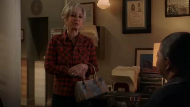 Ralph Lauren Plaid Cotton-Linen Western Shirt worn by Meemaw (Annie Potts) as seen in Young Sheldon (S07E10)