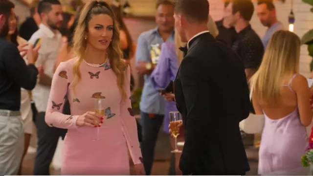 Zara Pink Wrap Skirt worn by Lisa Victoria as seen in Selling The OC (S03E02)