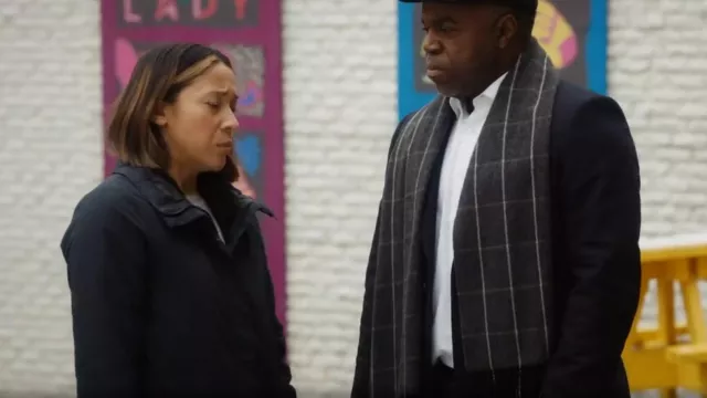 Aritzia Babaton The Group Bowerman Black Asymmetrical Zip Puffer Goose Gown Coat worn by Sarah Truong (Mayko Nguyen) as seen in Hudson & Rex (S06E16)