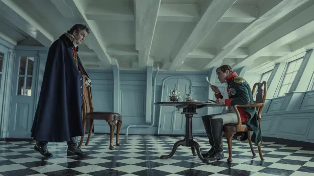 Bottes militaires en cuir portées par Arthur Wellesley (Rupert Everett) comme on le voit dans le film Napoléon