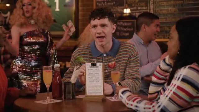 Pull de rugby du festival Uo porté par Jacob Hill (Chris Perfetti) tel qu’on le voit dans Abbott Elementary (S03E12)