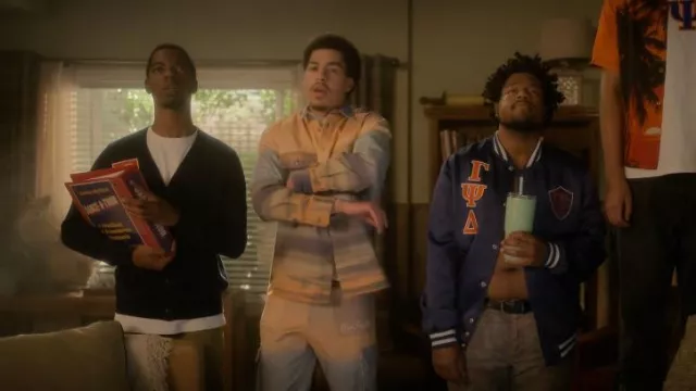 Blue Sky inn Sun­rise Clouds Jack­et worn by Andre Johnson, Jr. (Marcus Scribner) as seen in grown-ish (S06E15)