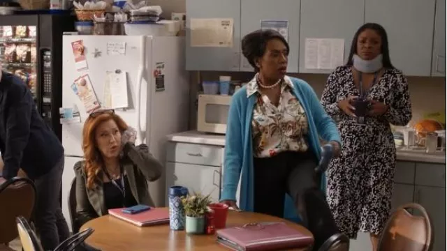 L'Agence Dani Tropical Silk Blouse worn by Barbara Howard (Sheryl Lee Ralph) as seen in Abbott Elementary (S03E13)