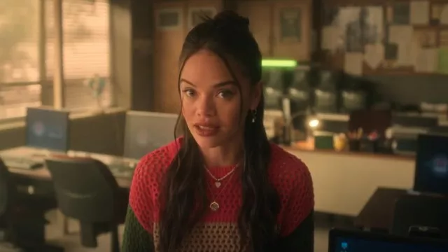 Forever 21 Open Knit Crop Top & Pants Set worn by Minnie 'Mouse' Honrada (Malia Pyles) as seen in Pretty Little Liars: Original Sin (S02E01)