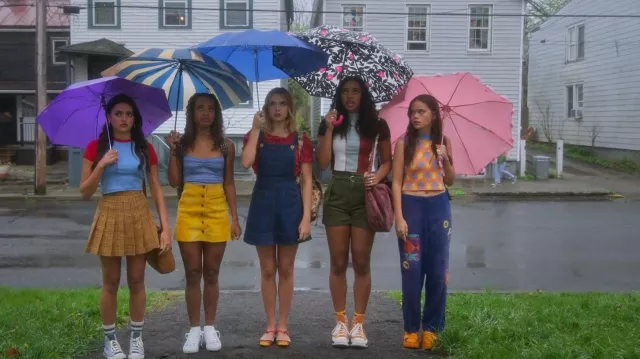 Converse Run Star Legacy CX Future portée par Tabitha 'Tabby' Haworthe (Chandler Kinney) comme on le voit dans Pretty Little Liars : Original Sin (S02E02)