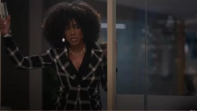 Smythe Birkin Rib Cuff Blazer in Black Grid worn by Beverly Crest (Leslie Silva) as seen in So Help Me Todd (S02E10)