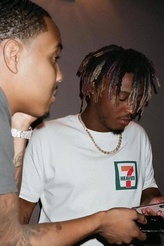The 7 Eleven t-shirt worn by Juice Wrld on his Instagram account @juicewrld999