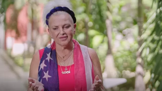 Gilet Divas Limited American Usa Flag porté par Angela comme on le voit dans 90 Day Fiancé : Happily Ever After ? (S08E10)