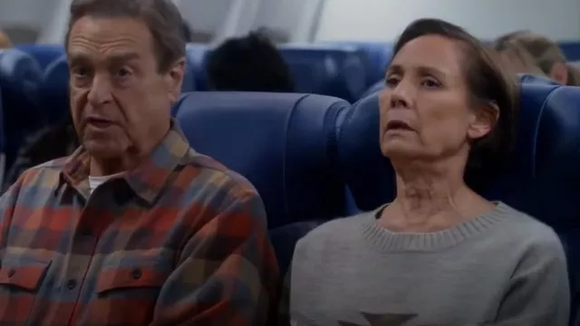 Karen Kane Southwest Charm Sweater porté par Jackie Harris (Laurie Metcalf) comme on le voit dans The Conners (S06E12)