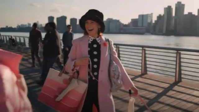 Mar Y Sol Samana Tote worn by Elsbeth Tascioni (Carrie Preston) as seen in Elsbeth (S01E10)