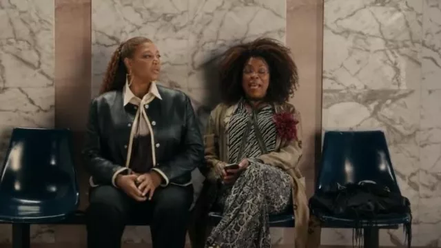 Uma Wang Katia Dragon-Print Blazer worn by Viola 'Vi' Marsette (Lorraine Toussaint) as seen in The Equalizer (S04E10)