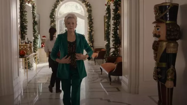 Dolce & Gabbana Leopard-Print lace-Detailing Camisole worn by Deborah Vance (Jean Smart) as seen in Hacks (S03E07)
