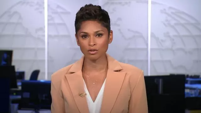Bluzat Camel Suit With Slim Fit Blazer And Flared Trousers worn by Jericka Duncan as seen in CBS Evening News on  May 27, 2024