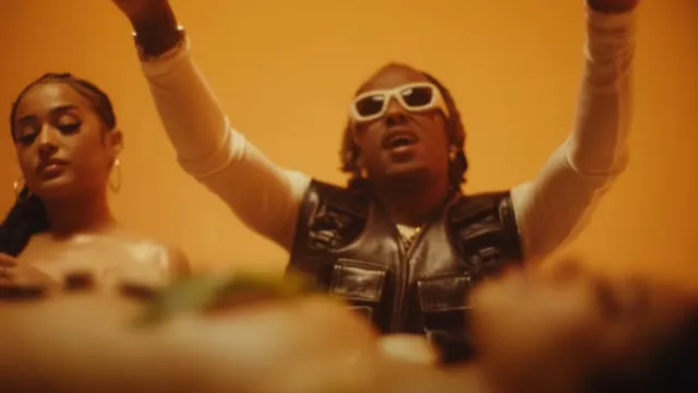 Rich The Kid outfits from video music: White Rectangular Sunglasses worn by the rapper in Band Man (Official Music Video)