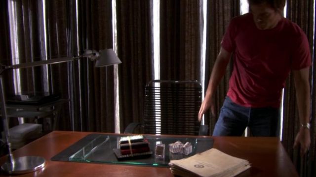 La chaise de bureau de Dexter Morgan (Michael C. Hall) dans Dexter