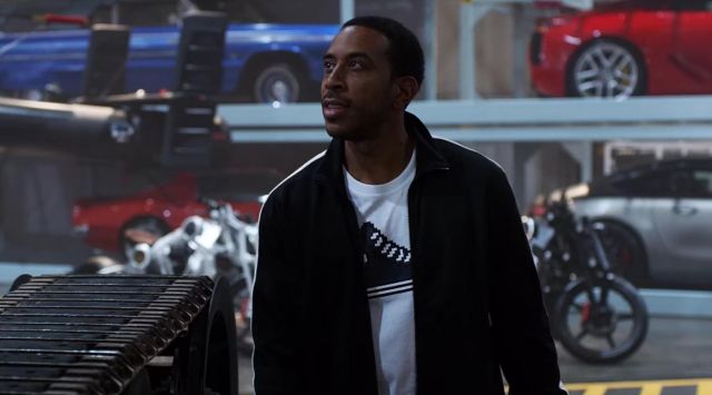 Le t-shirt "sneaker" de Tej Parker (Ludacris) dans Fast and Furious 8