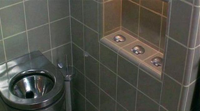 The three shells which does not serve Spartan (Sylvester Stallone) in Demolition Man