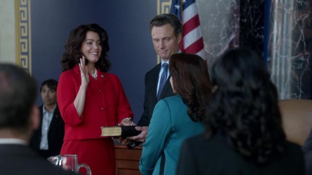 The dress Michael Kors of Mellie Grant (Bellamy Young) on Scandal S5E1 |  Spotern