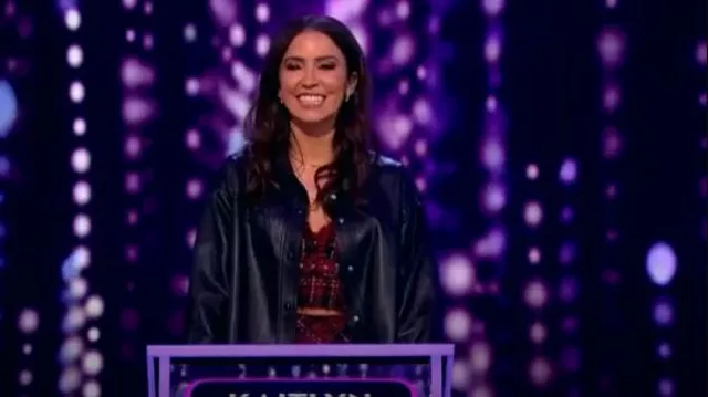 Bustier Nbd Saffi en noir et rouge porté par Kaitlyn Bristowe comme on le voit dans Name That Tune (S04E01)