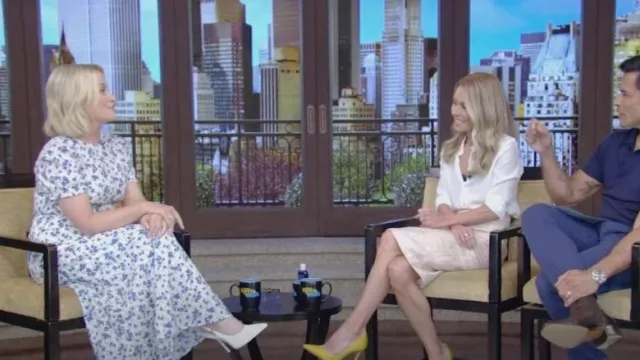 Robe HVN Voile Elizabeth portée par Amy Poehler telle que vue en LIVE avec Kelly et Mark le 7 juin 2024