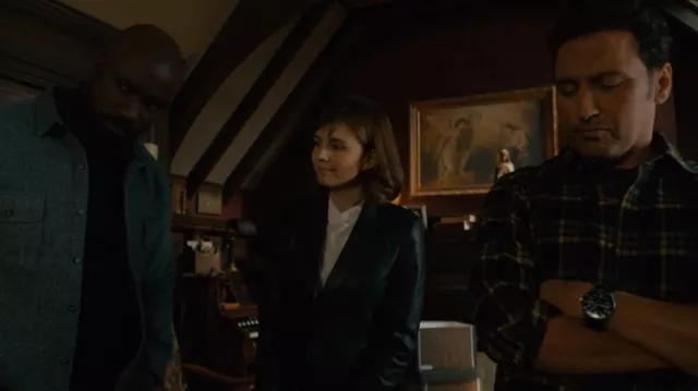 Blazer de cuero perforado Akris usado por Kristen Bouchard (Katja Herbers) como se ve en Evil (T04E01)