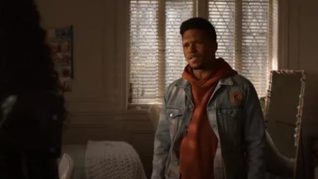 Veste John Elliott Thumper Type III portée par Dru Tejada (Lovell Adams-Gray) telle qu’on la voit dans Power Book II : Ghost (S04E01)