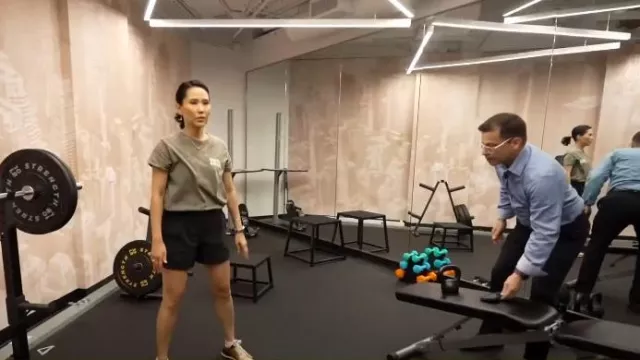 New Balance 574 Sneakers worn by Vicky Nguyen as seen in Today on June 20, 2024