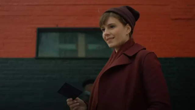 Whistles Lorna Wrap Wool Coat usado por Kristen Bouchard (Katja Herbers) como se ve en Evil (T04E06)
