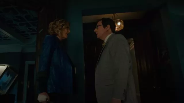 Chaqueta de cuero Zadig & Voltaire Visko usada por Sheryl Luria (Christine Lahti) como se ve en Evil (T04E07)