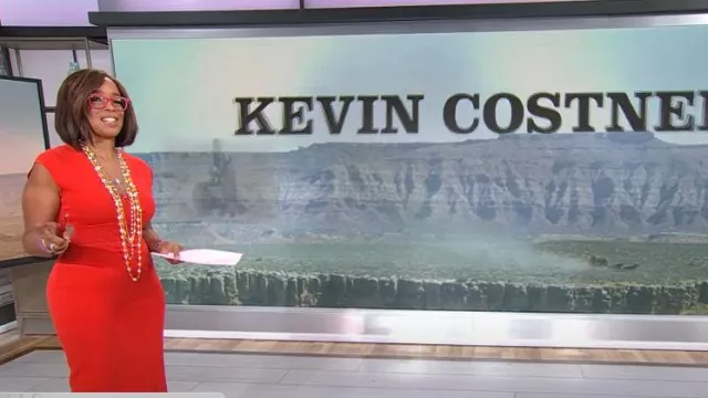 Robe midi à manches courtes Aqua V Neck Ponte portée par Gayle King comme on le voit dans CBS Mornings le 27 juin 2024