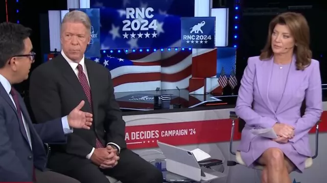 Michael Kors Collection Georgina Stretch Pebble Crepe Blazer worn by Norah O'Donnell as seen in CBS Evening News on July 15, 2024