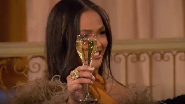 Dilamani Fancy Color Diamond Ring worn by Jenn Tran as seen in The Bachelorette (S21E02)