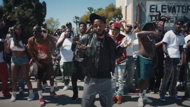 Martine Rose Pantalon cargo droit gris moyen porté par Kendrick Lamar dans Kendrick Lamar - Not Like Us