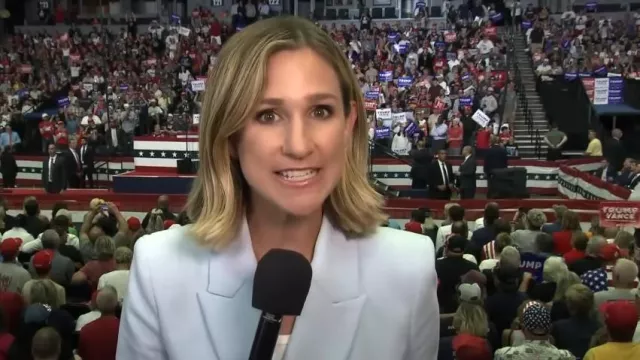 Zara Double Breasted Shoulder Pad Blazer worn by Caitlin Huey-Burns as seen in CBS Evening News on  July 22, 2024