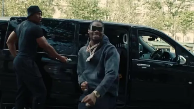 Louis Vuitton Noir 2054 Monogram Hoodie porté par Russ dans Tion Wayne x Russ Millions - We Won (Clip Officiel)
