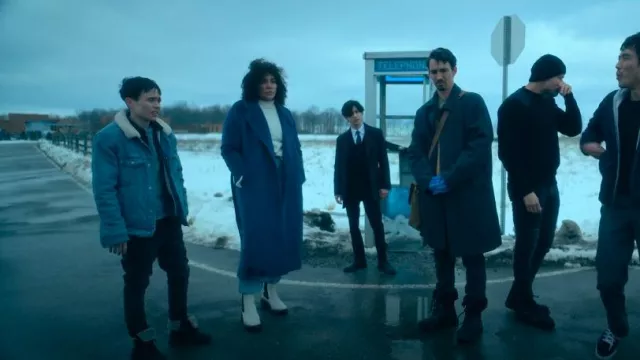 Palladium Baggy Leather ESS WPS In Black usado por Vanya Hargreeves (Ellen Page) como se ve en The Umbrella Academy (S04E02)
