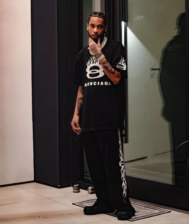 Pantalones de chándal Balenciaga Black Burning Flame Unity usados por Key Glock en la cuenta de Instagram @keyglock