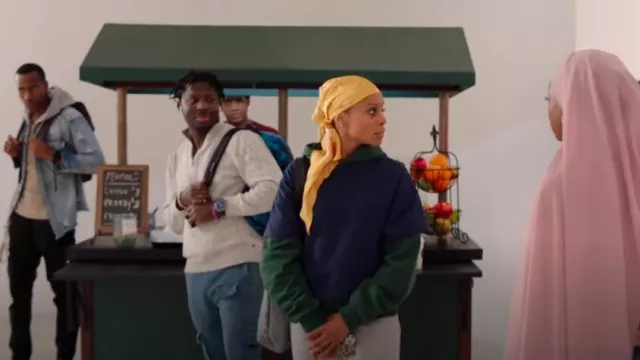 Sudadera con capucha de doble capa All Found Found usada por Simone Hicks (Geffri Maya Hightower) como se ve en All American: Homecoming (S03E06)