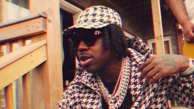 Fendi Black Round Square First Sunglasses worn by EST Gee in EST Gee - NEVER NEED (Feat. Selfpaid Savage) [Official Video]
