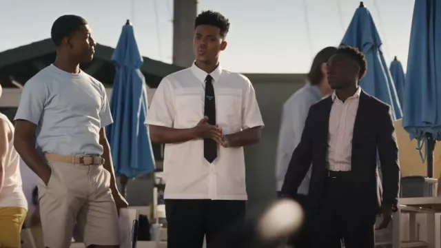 Cravate en gabardine Prada Re-Nylon portée par Will Smith (Jabari Banks) comme on le voit dans Bel-Air (S03E02)