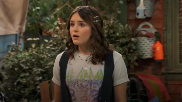 American Classics Def Leppard English Rock Band Love Bites Leopard Eyes Image Adult Short Sleeve T-Shirts Graphic Tee worn by Winnie Webber (Shiloh Verrico) as seen in BUNK'D: Learning the Ropes (S07E19)