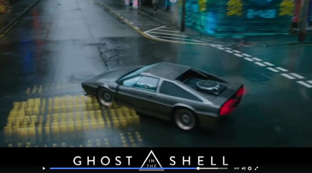 Une DeLorean (ou pas) dans Ghost in the Shell