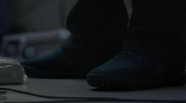 Les sneakers Adidas du Dr Stephen Strange (Benedict Cumberbatch) dans Doctor Strange
