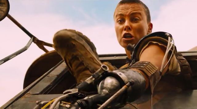Under Armour Bottes comme on le voit sur Max Rockatansky (Tom Hardy) dans Mad Max Fury Road