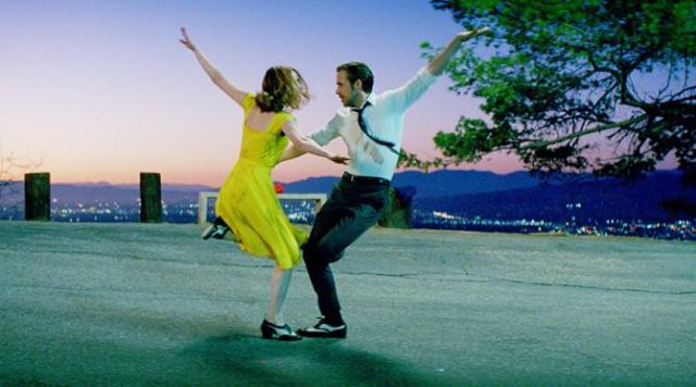 Black and white dance shoes of Sebastian (Ryan Gosling) in La La Land |  Spotern