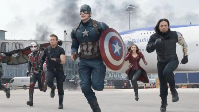 Réplique du Bouclier de Captain America (Chris Evans) dans Captain America: Civil War