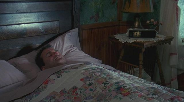 Panasonic RC-6025 Alarm Clock of Phil Connors (Bill Murray) in Groundhog Day