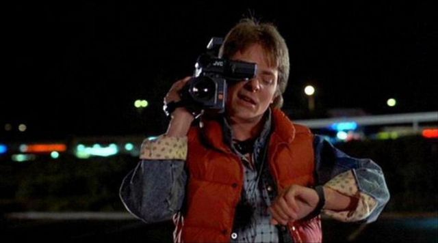 JVC GR-C1U caméscope utilisé par Marty McFly (Michael J. Fox) dans Retour Vers Le Futur