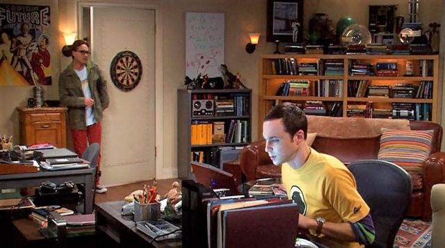 The poster Captain Future with Sheldon Cooper (Jim Parsons) in The Big Bang Theory S08E22
